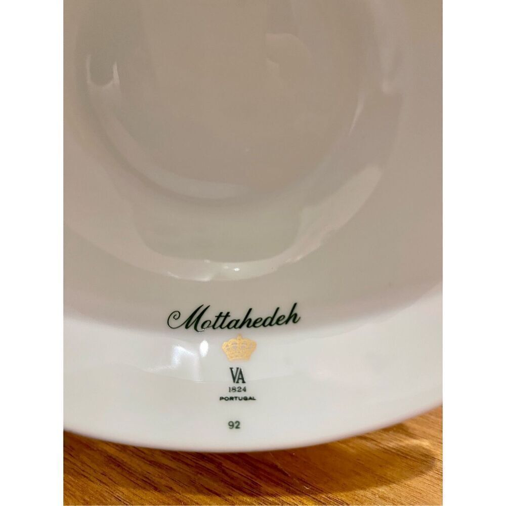 Mottahedeh Porcelain “Summer Fruit” Cake Stand - Picture 5 of 14